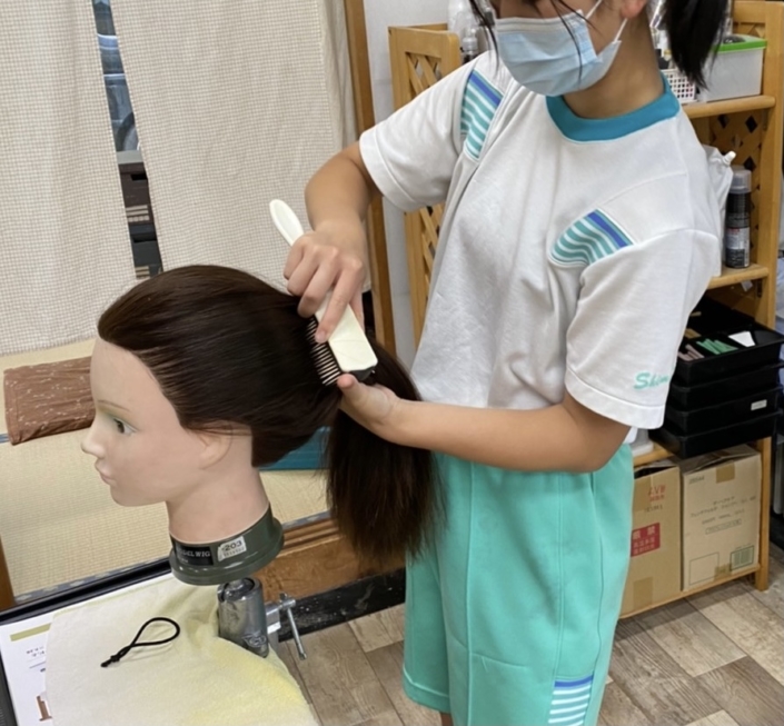 C1060915-A9AE-44DE-9CCA-C37180F3CDA4